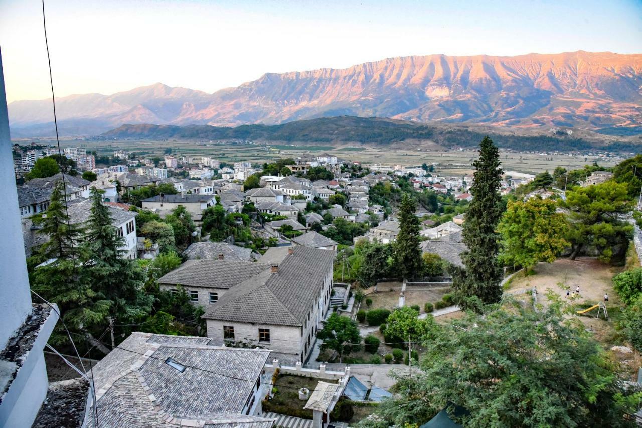 Hotel Sofra Gjirokastër Exterior foto
