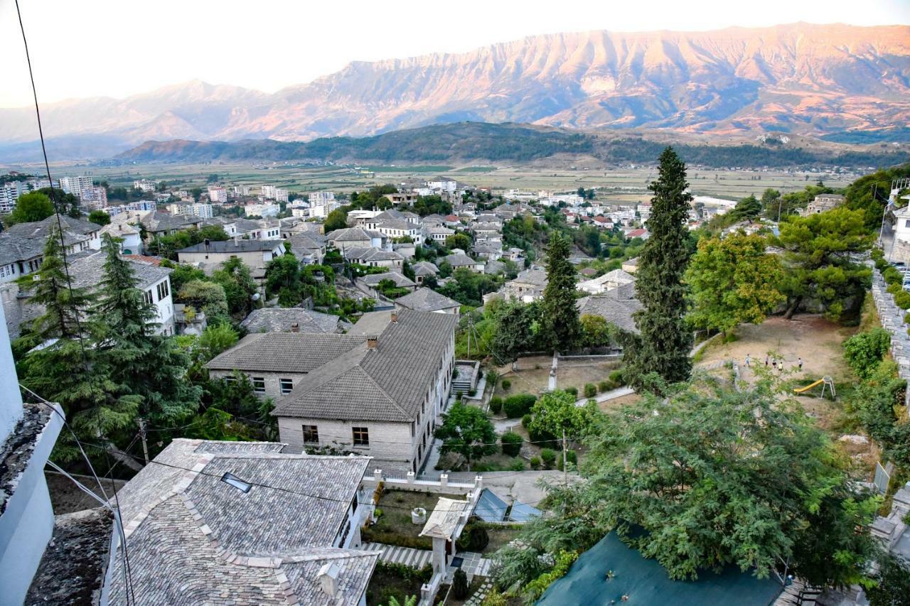 Hotel Sofra Gjirokastër Exterior foto