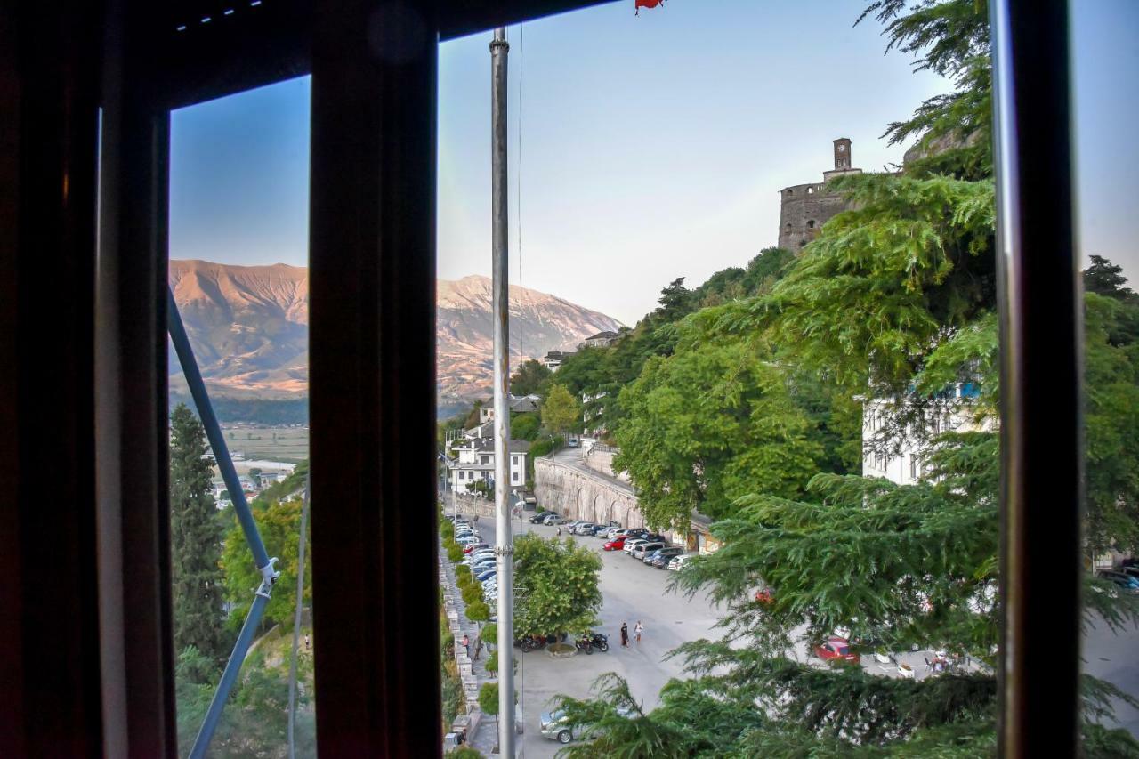 Hotel Sofra Gjirokastër Exterior foto