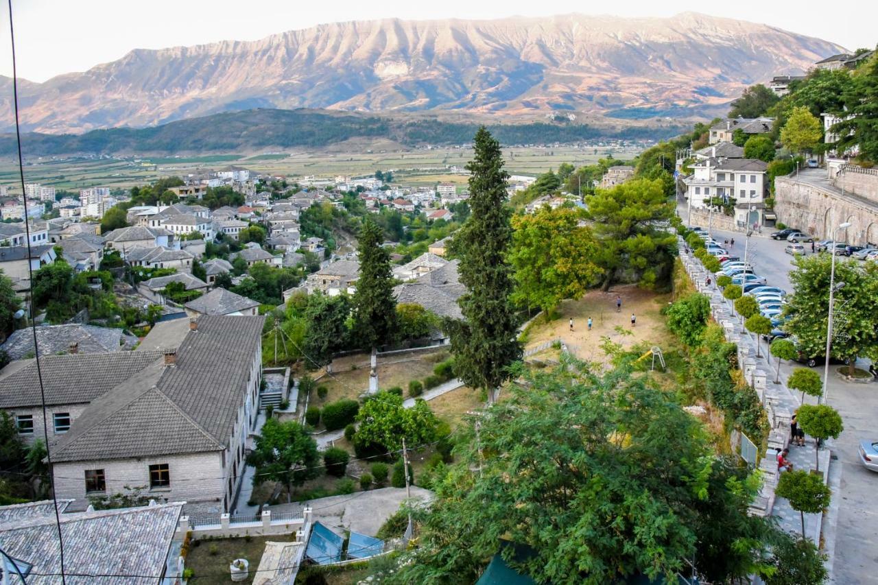 Hotel Sofra Gjirokastër Exterior foto