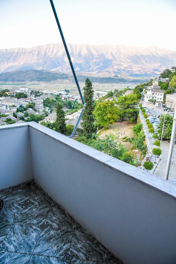 Hotel Sofra Gjirokastër Exterior foto